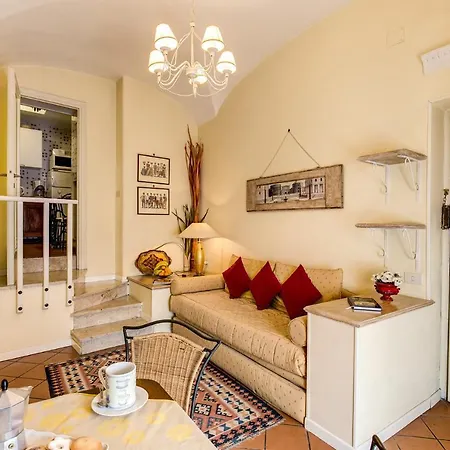 Your Trastevere Apartment- Welcome Home! Apartment *